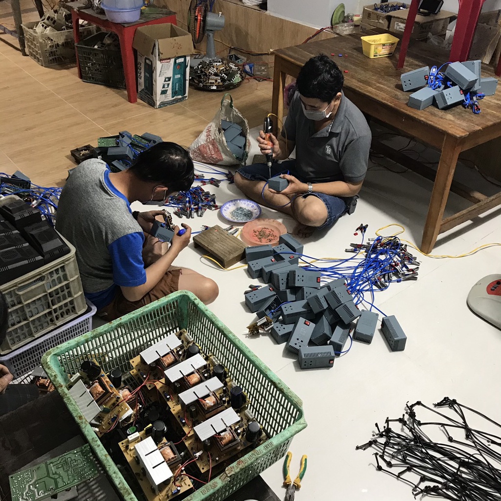 Biến điện bình acquy 12v ra 220v