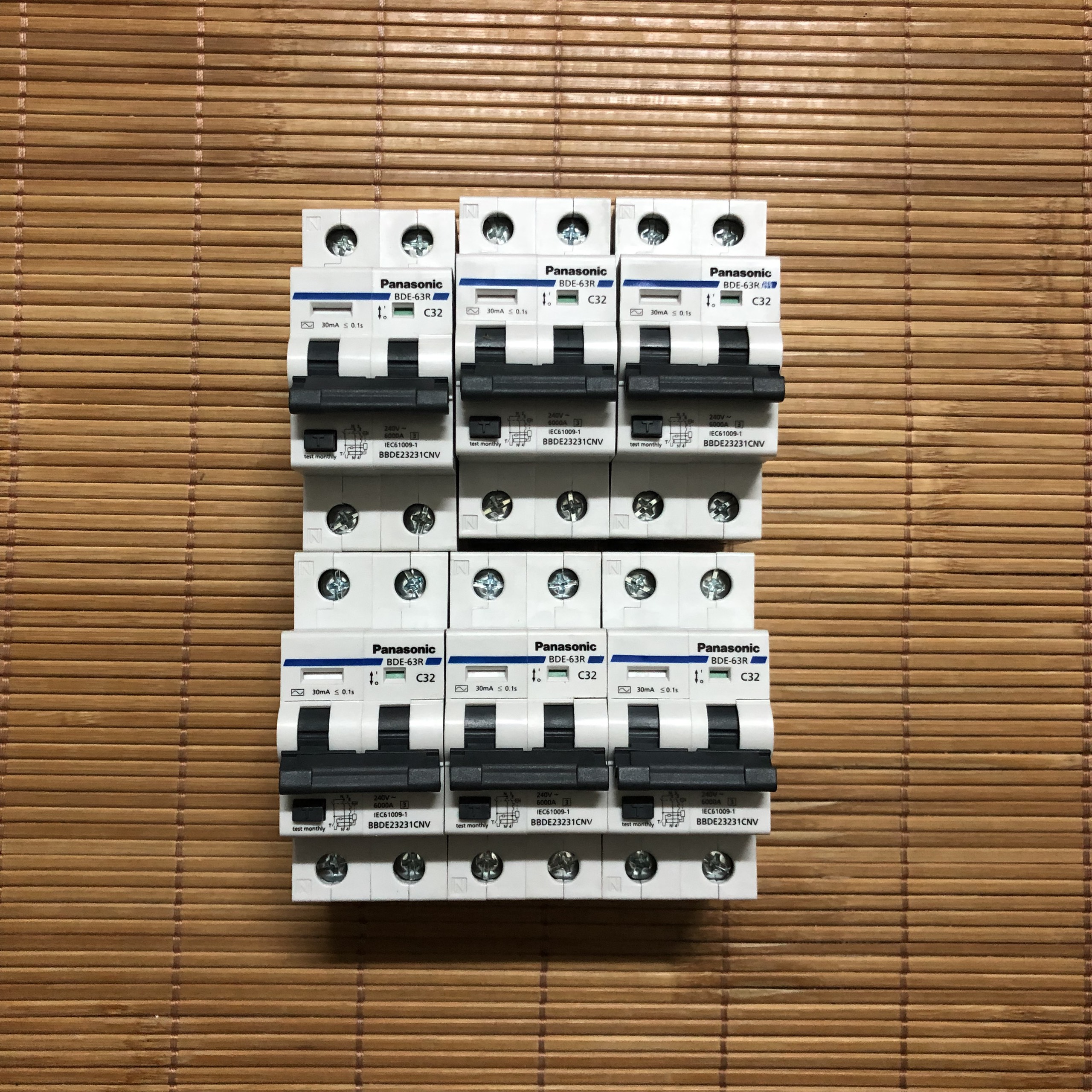 CB,Aptomat chống giật Panasonic 32A-40A 1p220V [hàng chính hãng]