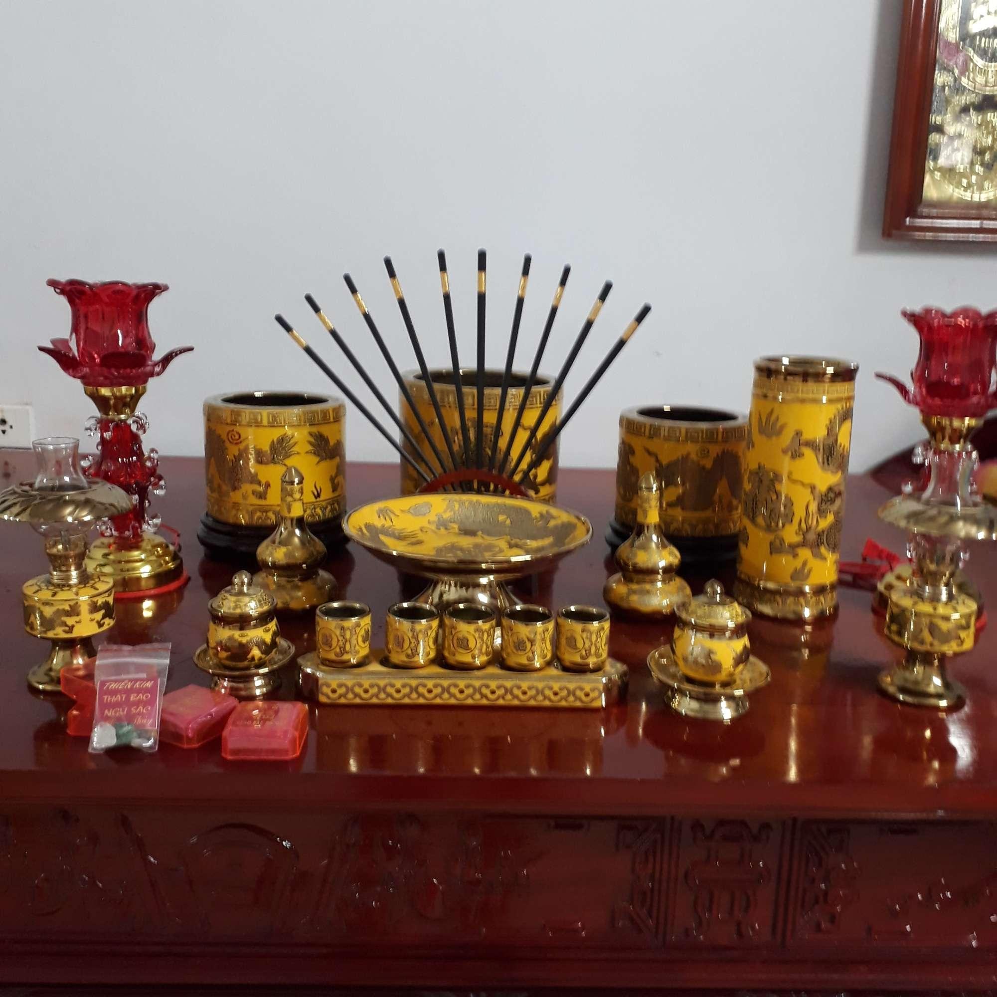 Bộ thờ gia tiên sứ Kim Sa 3D