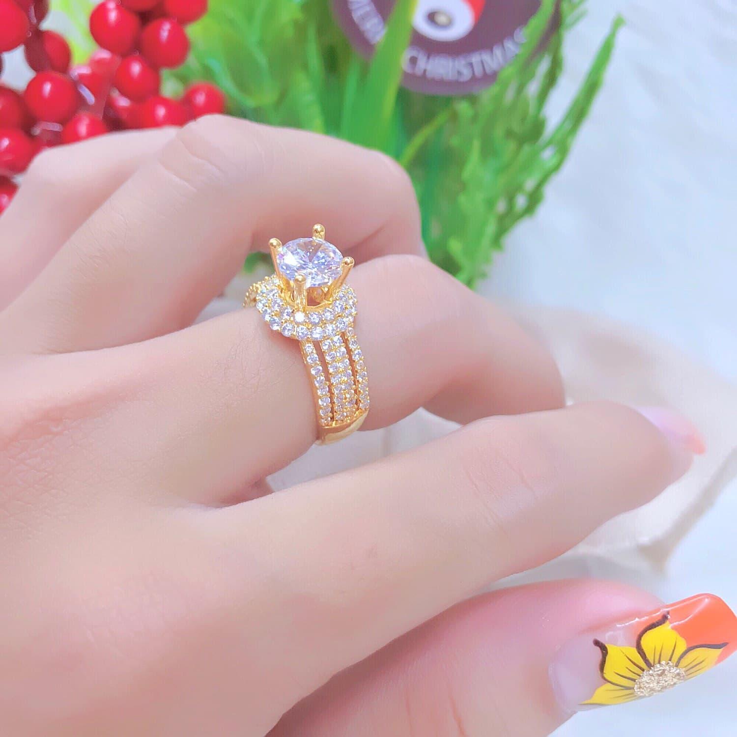 [ QT ] Nhẫn Thời Trang Nữ Mạ Vàng 18K Mẫu Đính Đá Bản Tròn