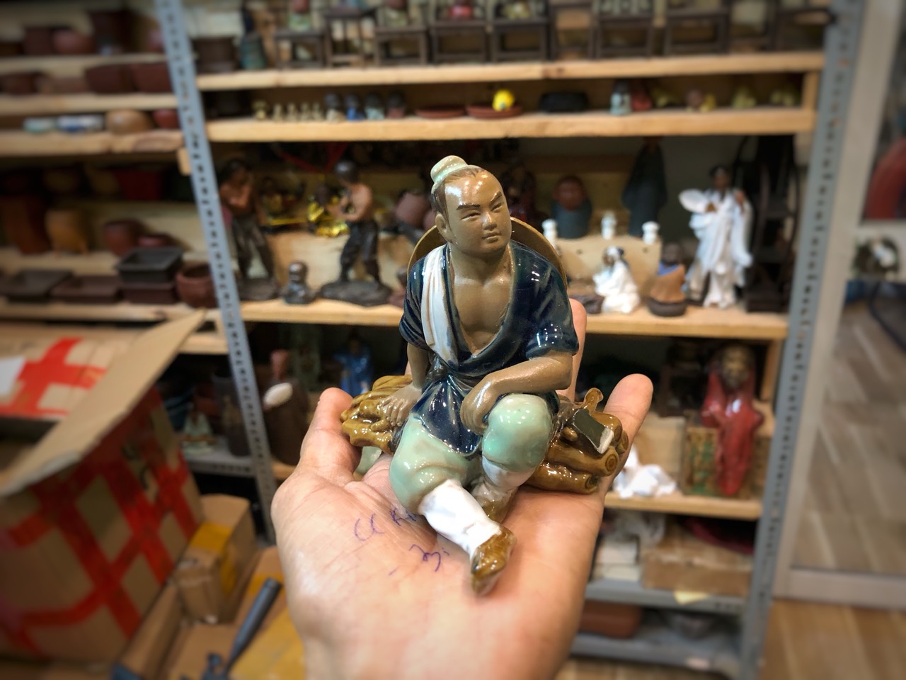 Tượng gốm Men tầu - Tiều Phu