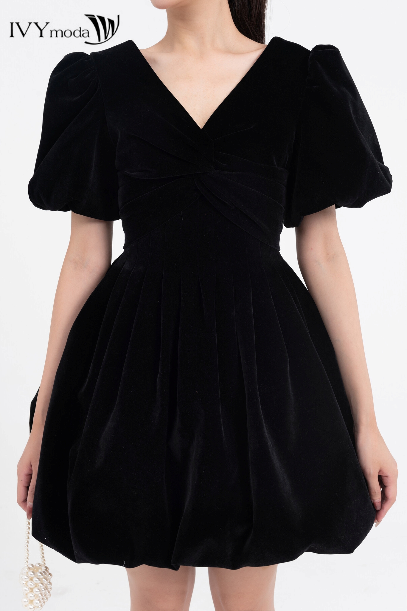 Đầm nhung xòe phồng IVY moda MS 45S2759