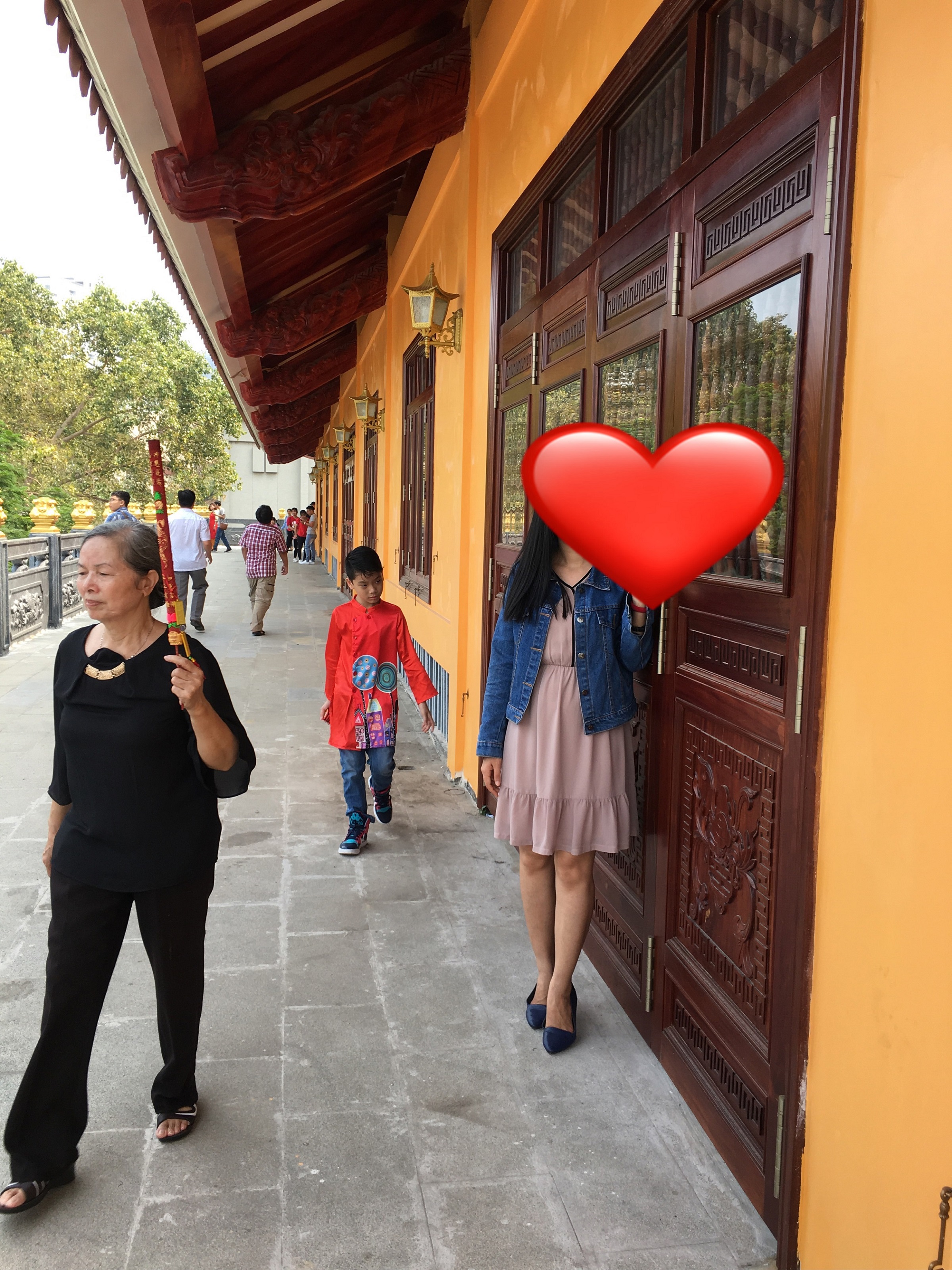 Thanh lý đầm K&K Fashion