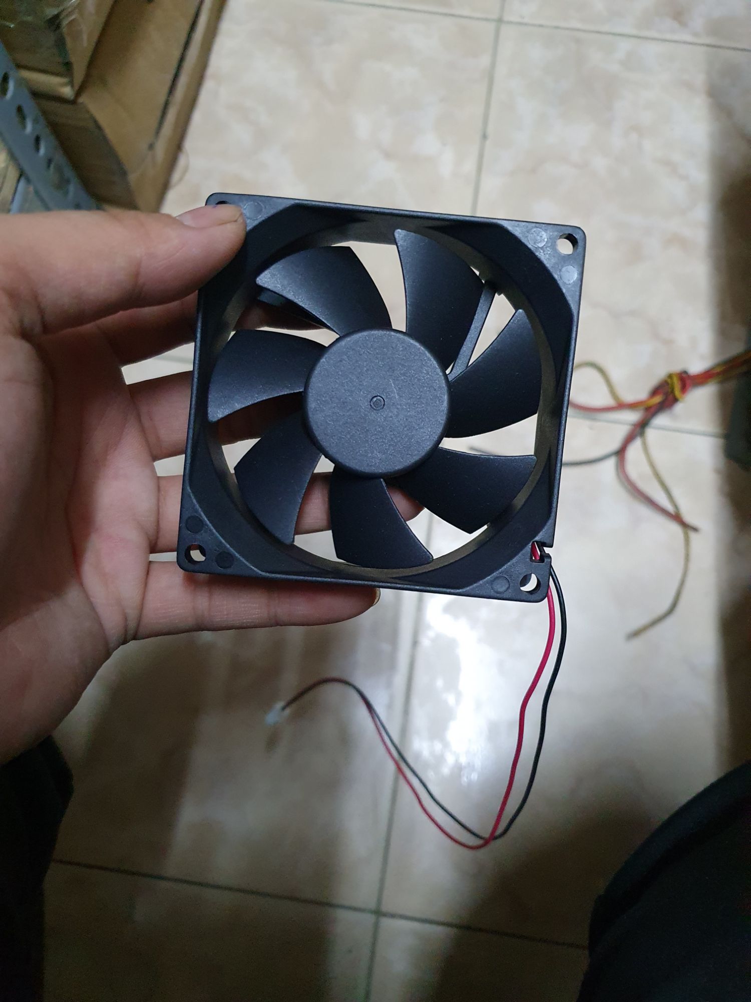 quạt tản nhiệt 24v cỡ 9cm