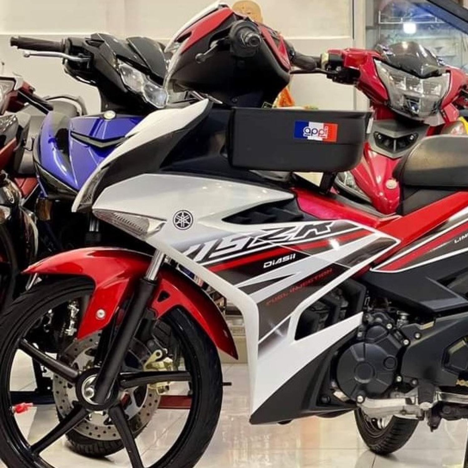 Tem Rời Exciter 150 Y15ZR Dán Xe Trắng Phối Đỏ
