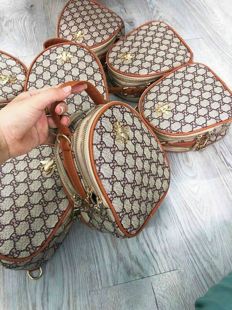 Balo Thời Trang Đeo Chéo Ba Ngăn 3M349
