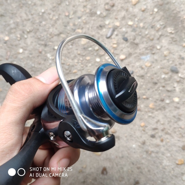 Máy câu thunder 1000-2000 chuyên câu lure .UL  (cam kết bảo hành đổi trả trong 2 tuần đầu)