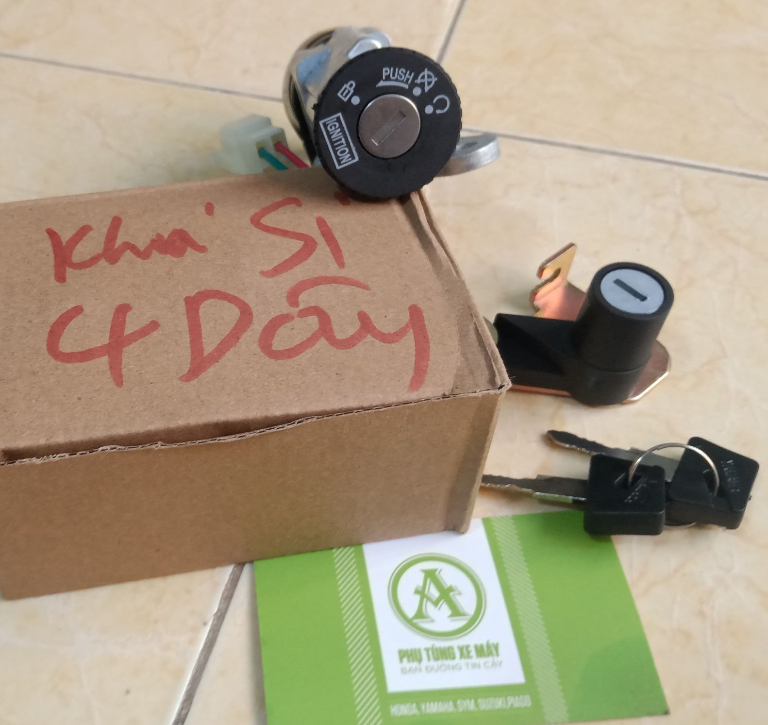 Bộ ổ khóa xe sirius trung quốc 4 dây