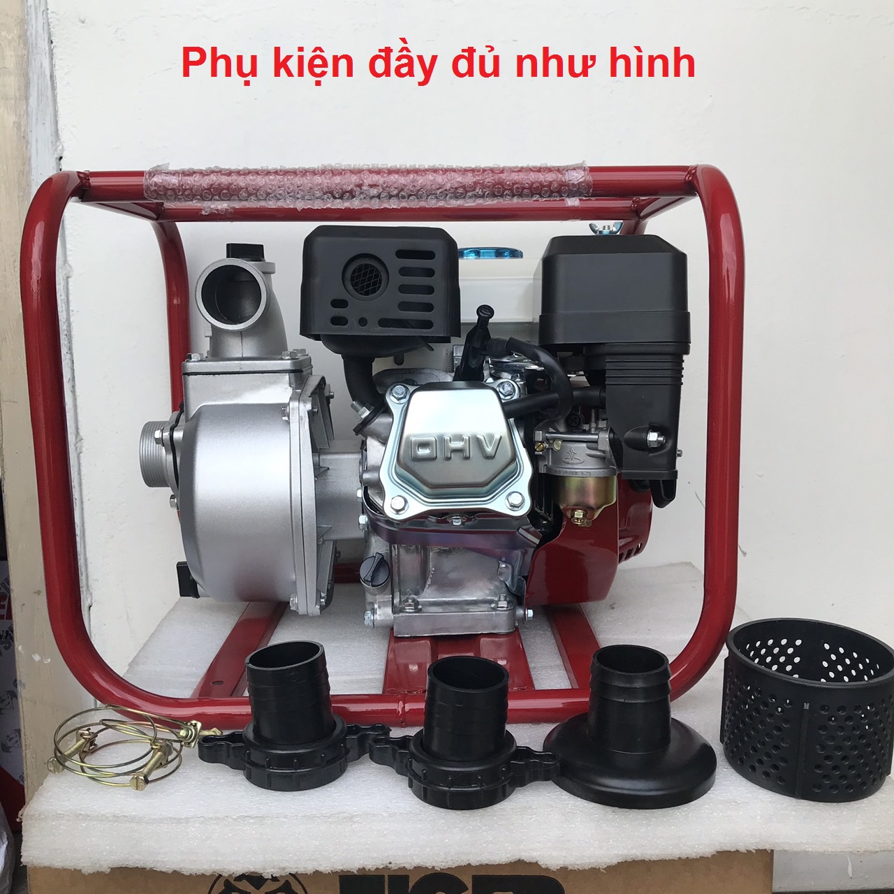 Máy bơm nước chạy xăng