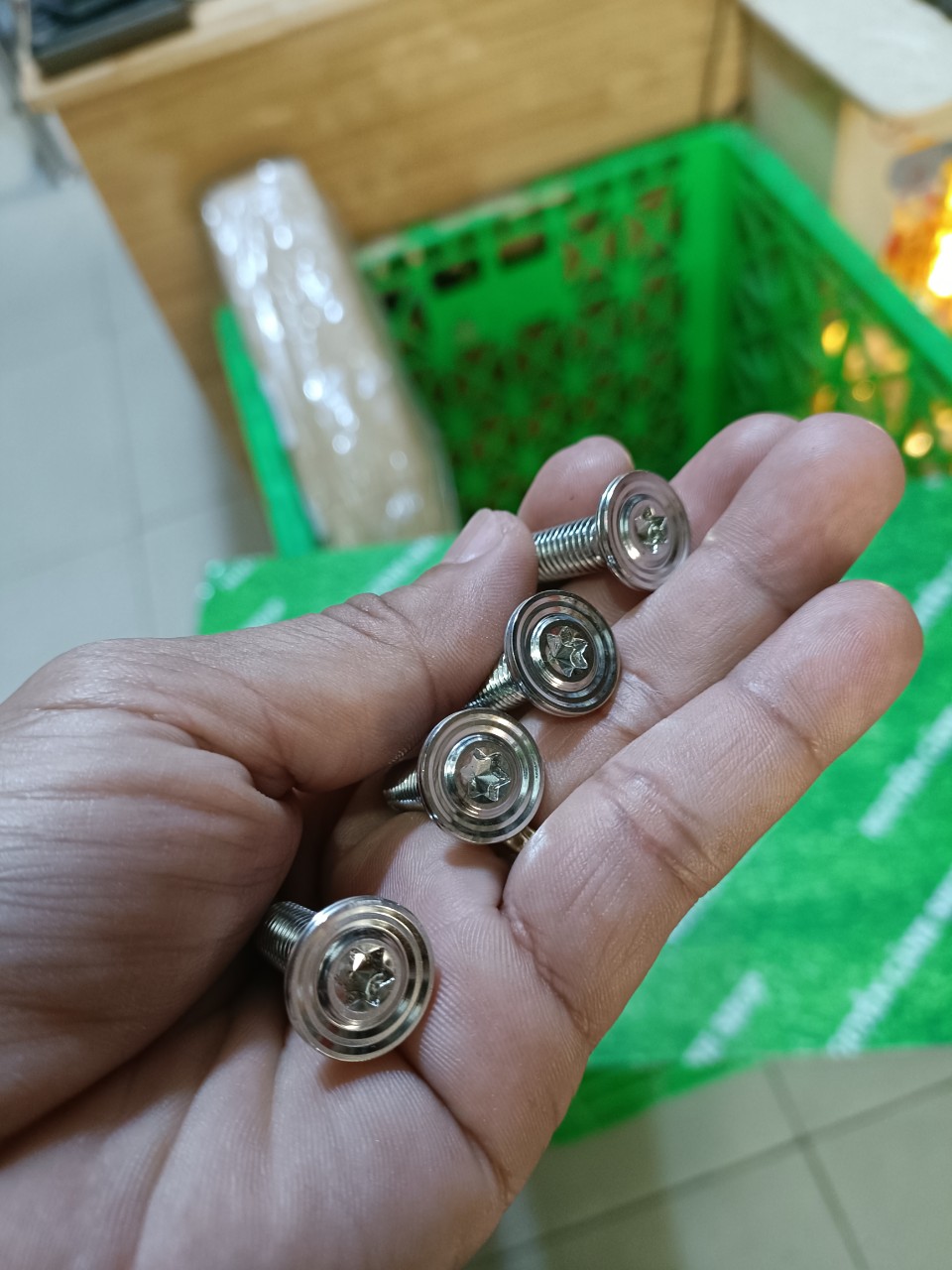 đĩa thắng wave rembo 220mm có ốc
