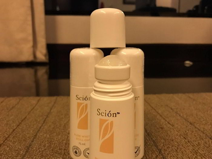 Lăn Nách Scion Khử Mùi Trắng Da 75ml