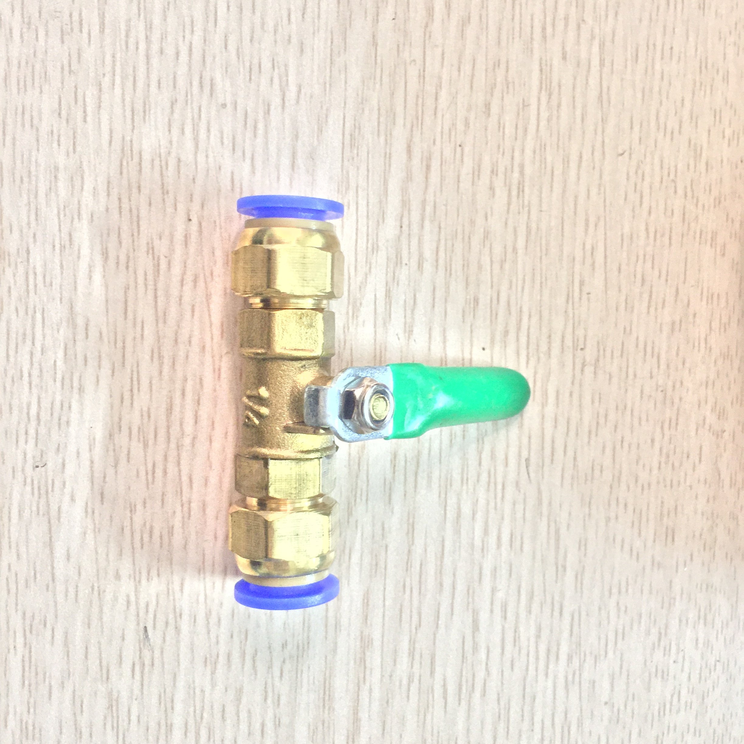 Khóa ống PU,PE 8mm ống phun sương