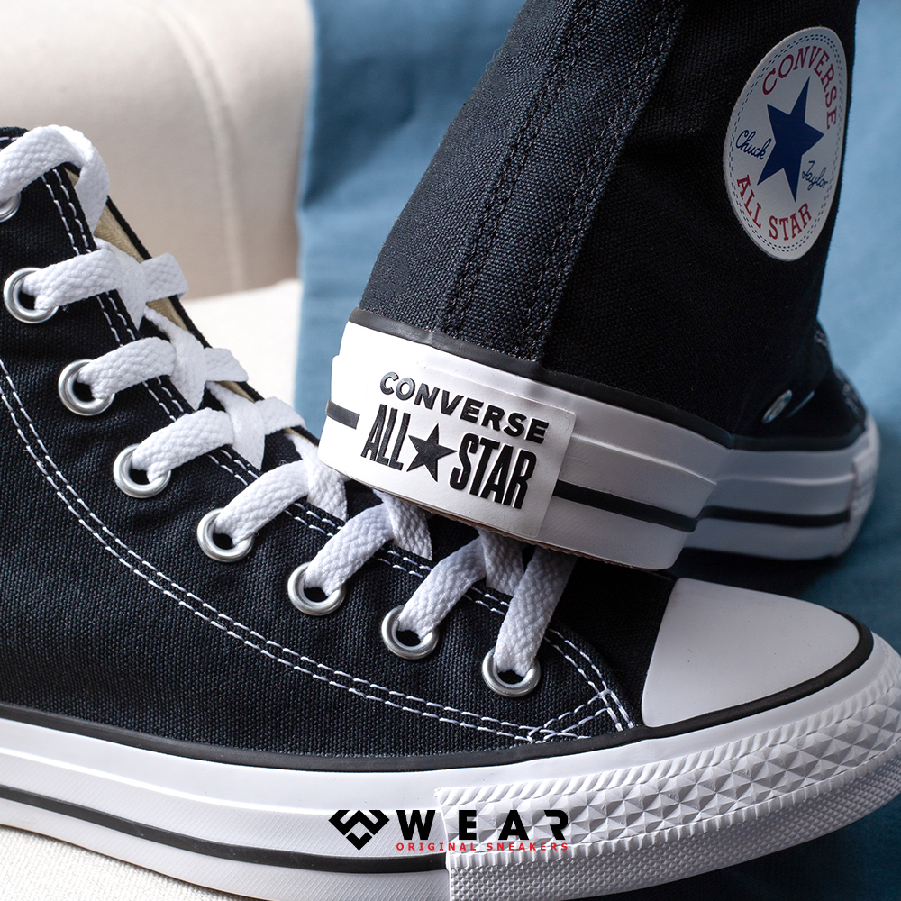 Giày Converse Classic Đen Cao Cổ - 121186