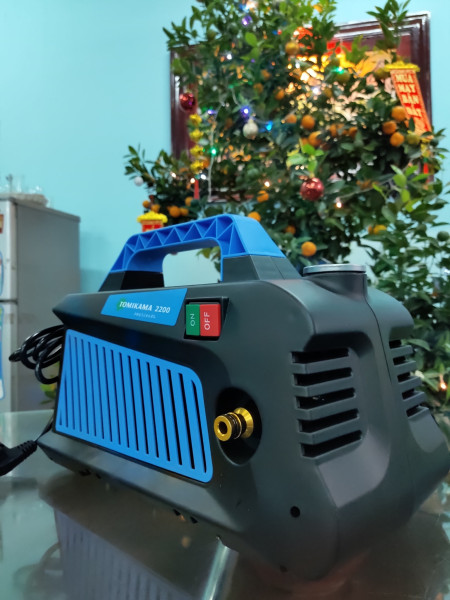 Máy Rửa Xe Mini Tomikama 2200