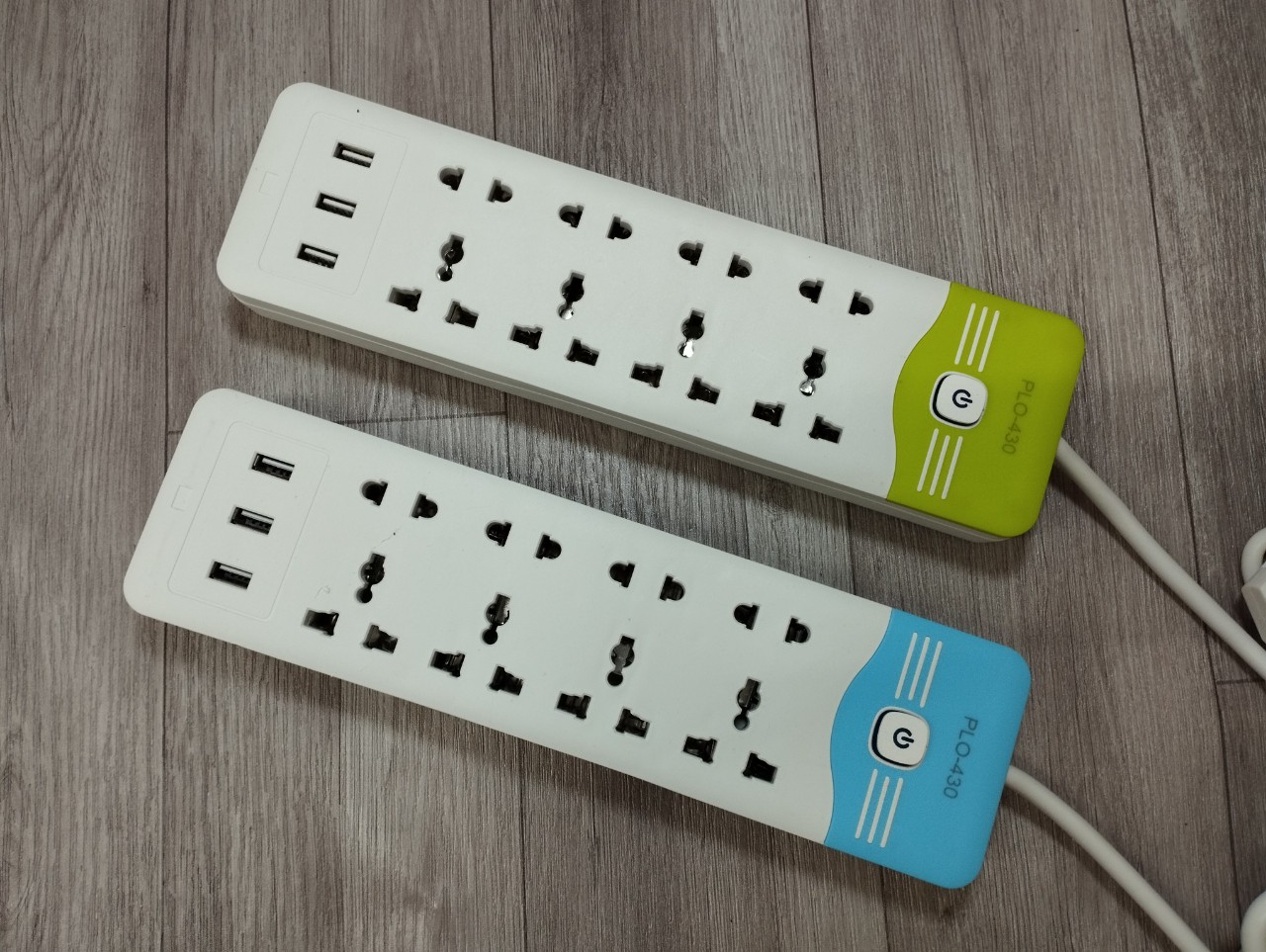 Ổ Điện MINI Siêu Rẻ, có Cổng USB Sạc Điện Thoại