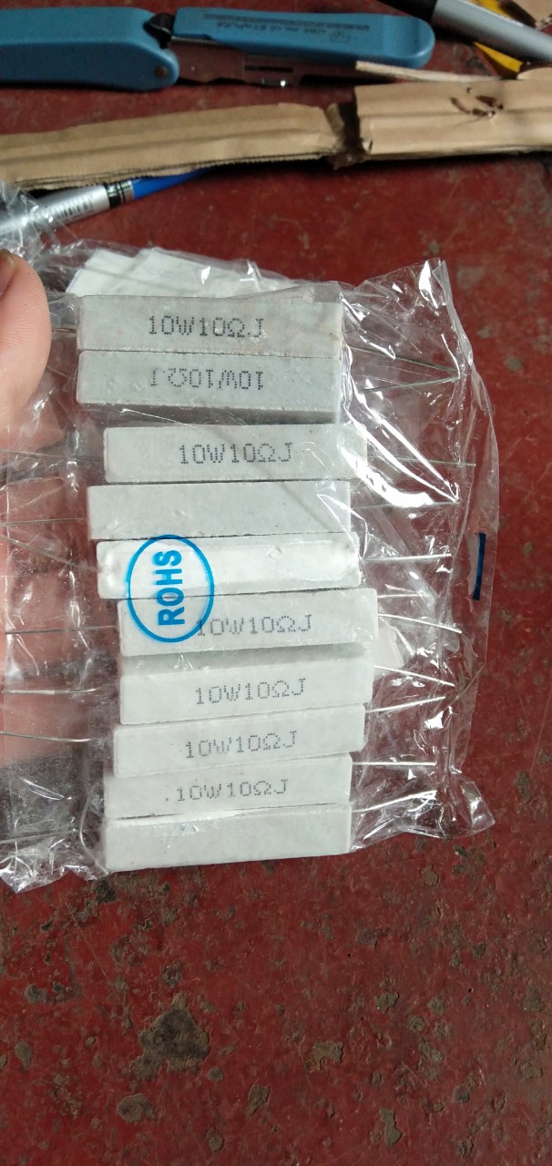 10 điện trở sứ 10 om 10w