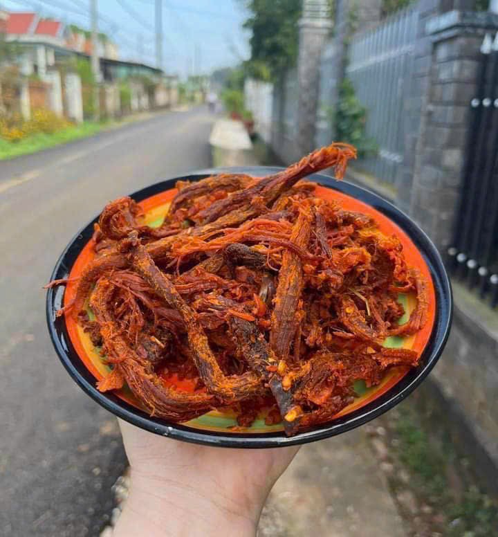 KHÔ BÒ QUE CỌNG NHỎ - 1 KG 2 TÚI ZIP