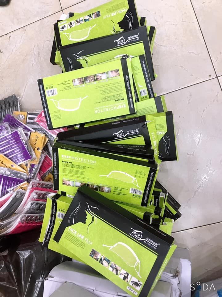 Dụng cụ che mặt khi nhuộm, cắt tóc