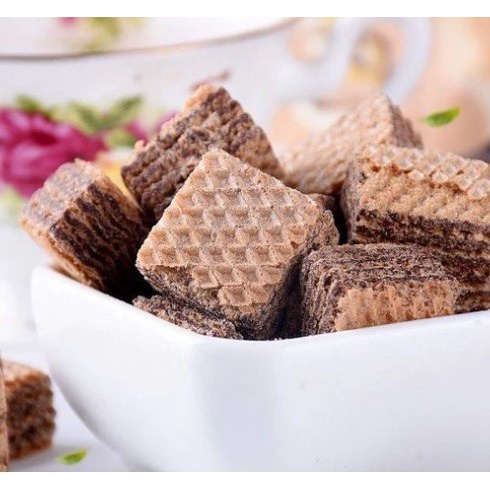 Hộp Bánh Xốp Loacker Minis Collection 240g