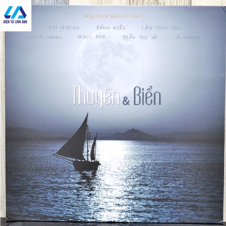 Đĩa than thuyền và biển