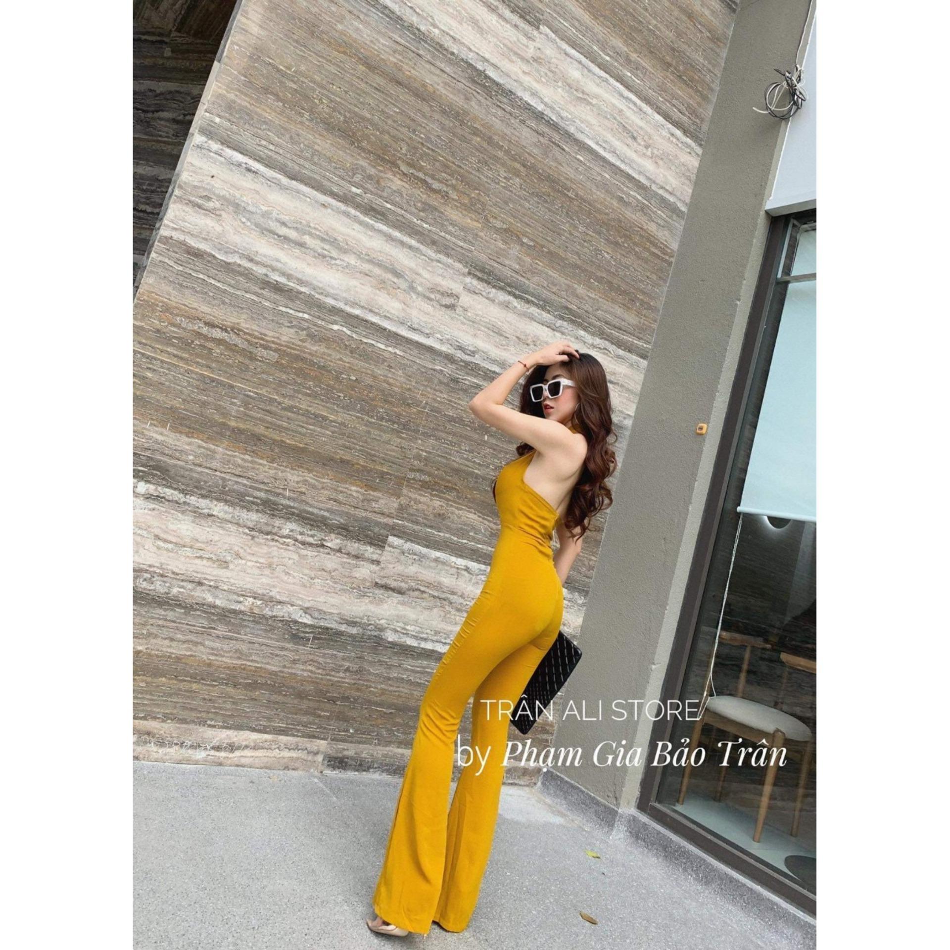 Jump dài cổ yếm hở lưng ống loe