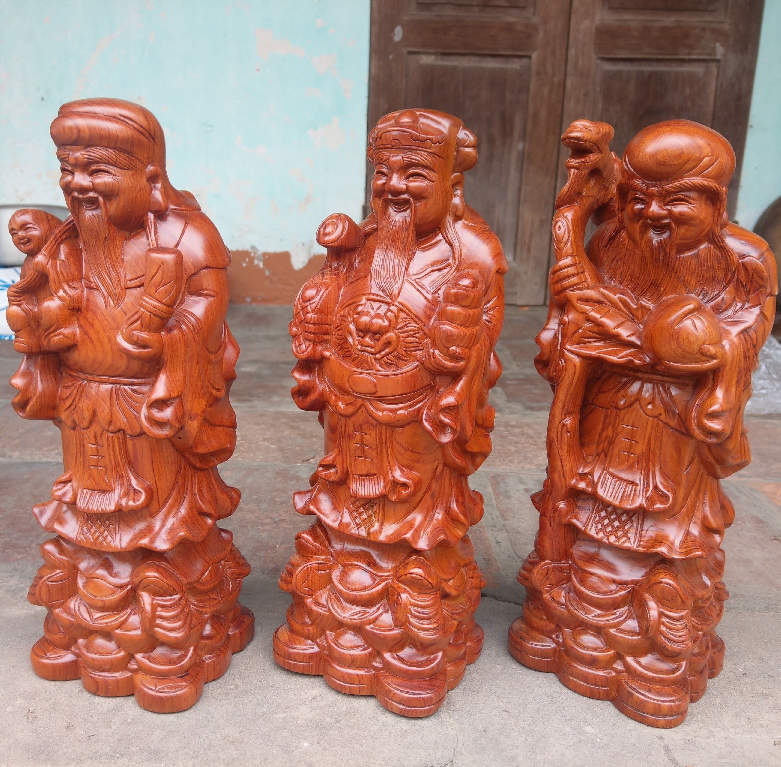 Tam Đa Gỗ Hương Đá - Đế Tiền - Cao 30cm