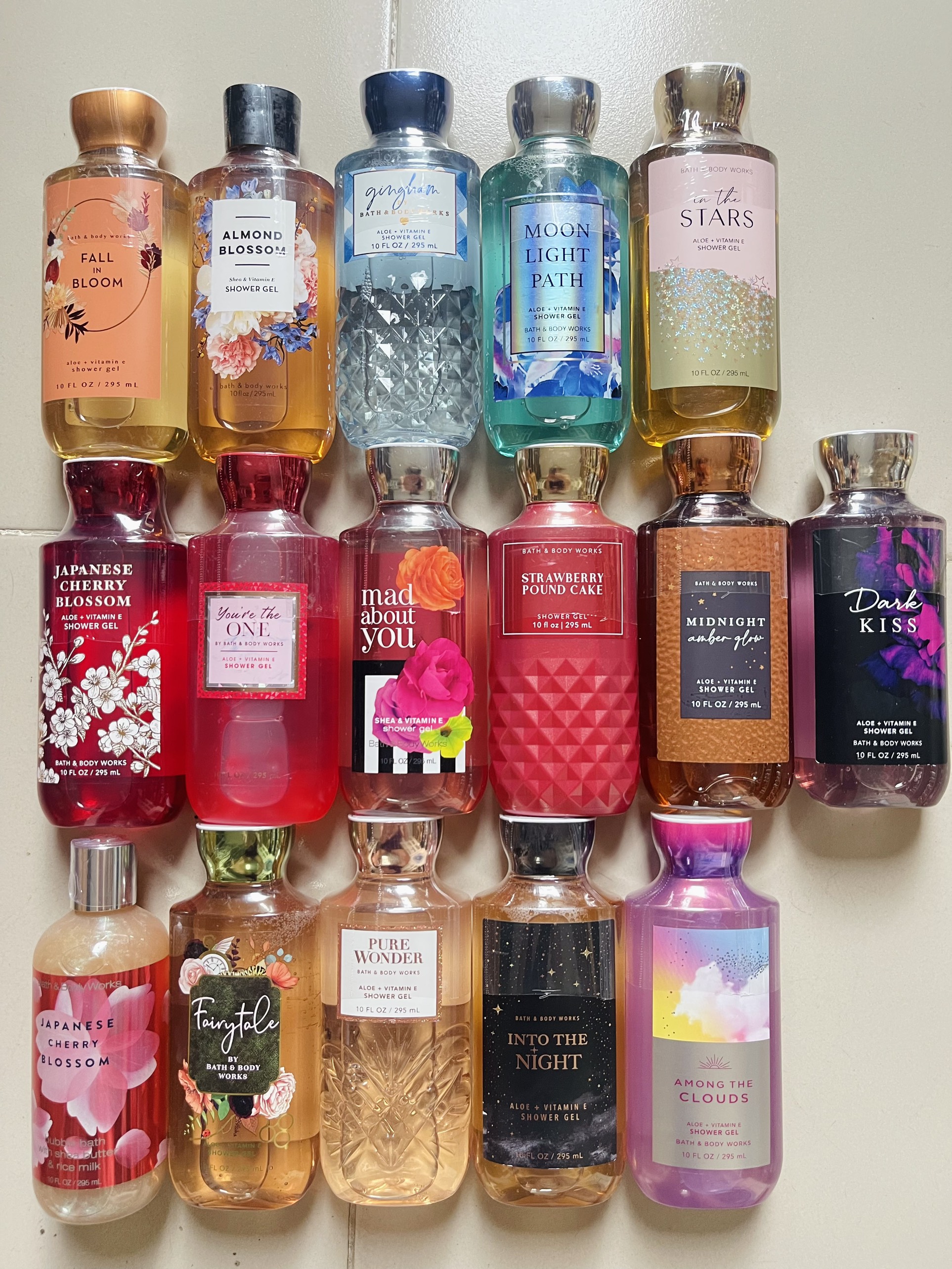 Moonlight Path sữa tắm thơm nữ 295ml bath body works