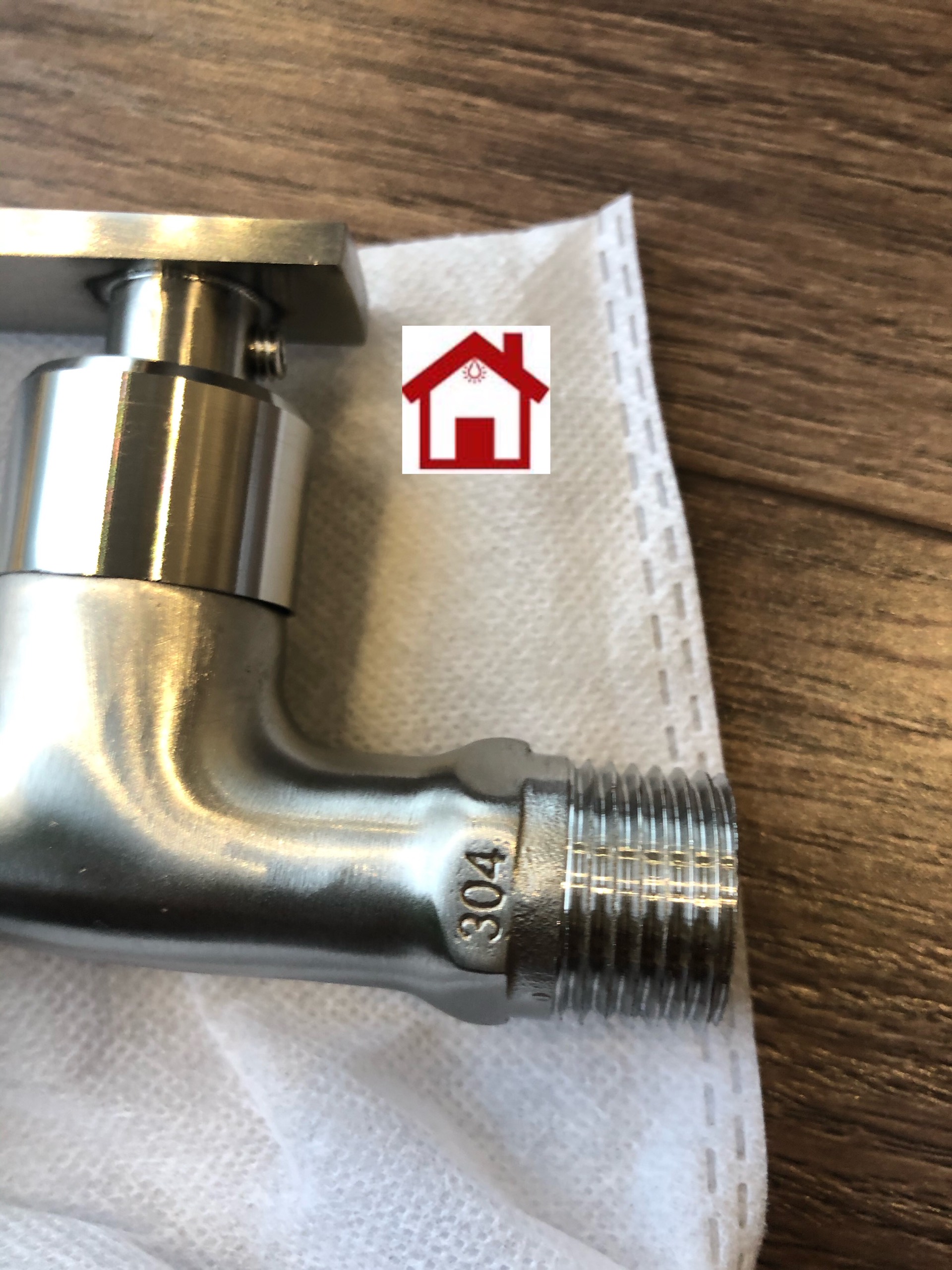 Vòi hồ Inox 304 NLS