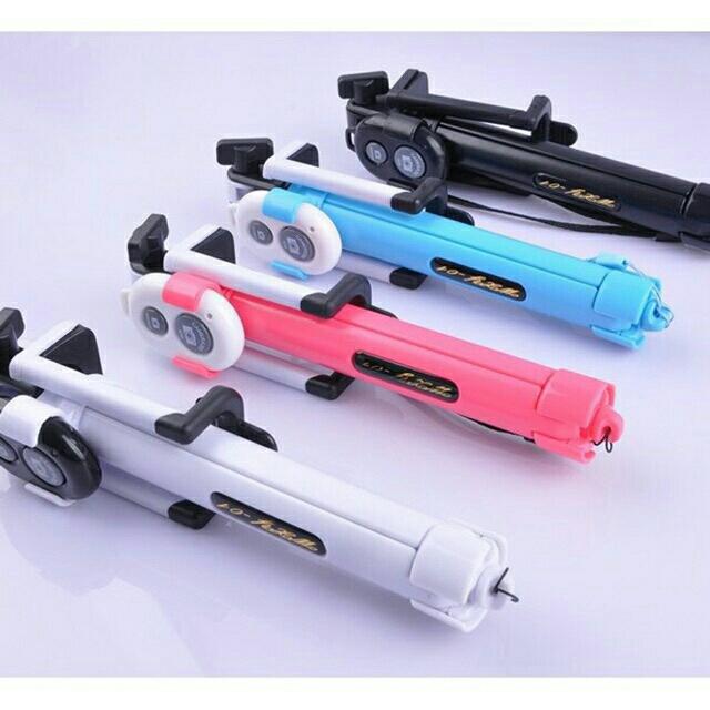 Gậy tự sướng 3 chân có remode bluetooth xanh