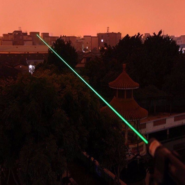 [HCM]Đèn laser 303 siêu mạnh đèn laser siêu mạnh-