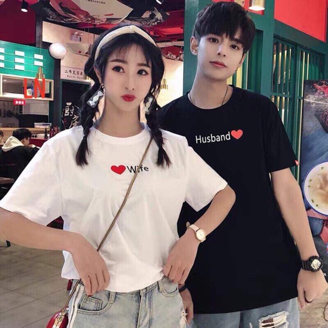 Áo thun đôi (giá 2 áo) đen trắng in chữ vợ chồng tiếng anh áo đôi nam nữ, áo cặp nam nữ