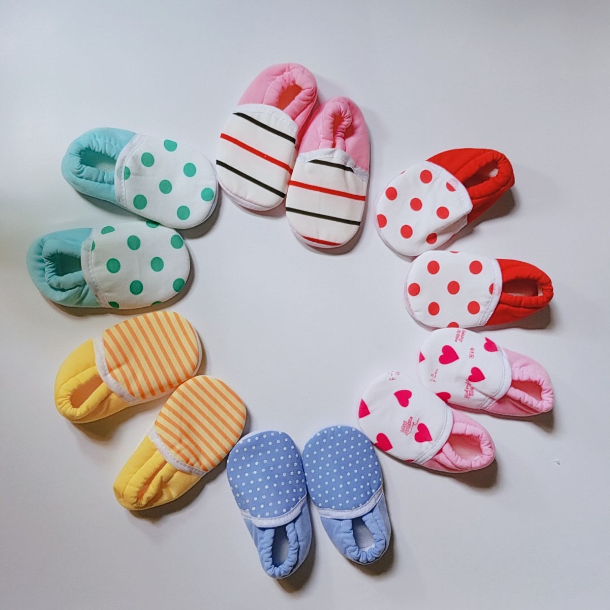 Combo of 5 pairs of baby shoes