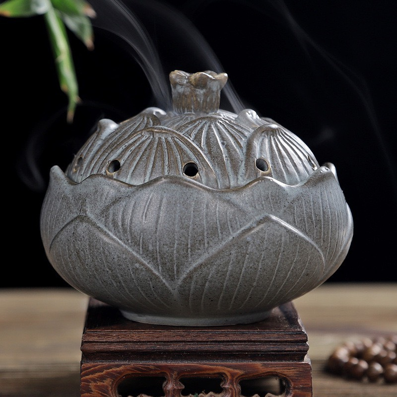 Lư hương xông trầm, đốt trầm bằng gốm hình búp sen