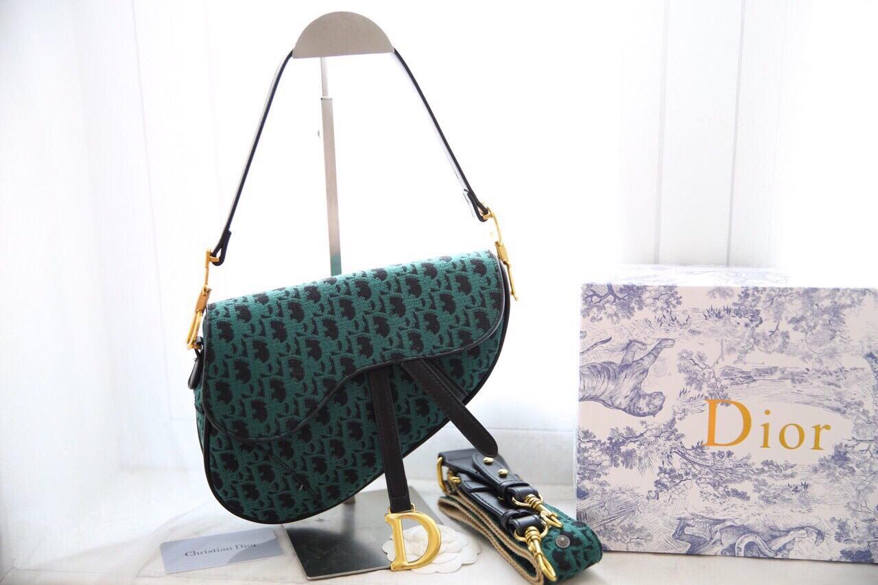 TÚI D YÊN NGỰA THỔ CẨM FULLBOX SIZE 22