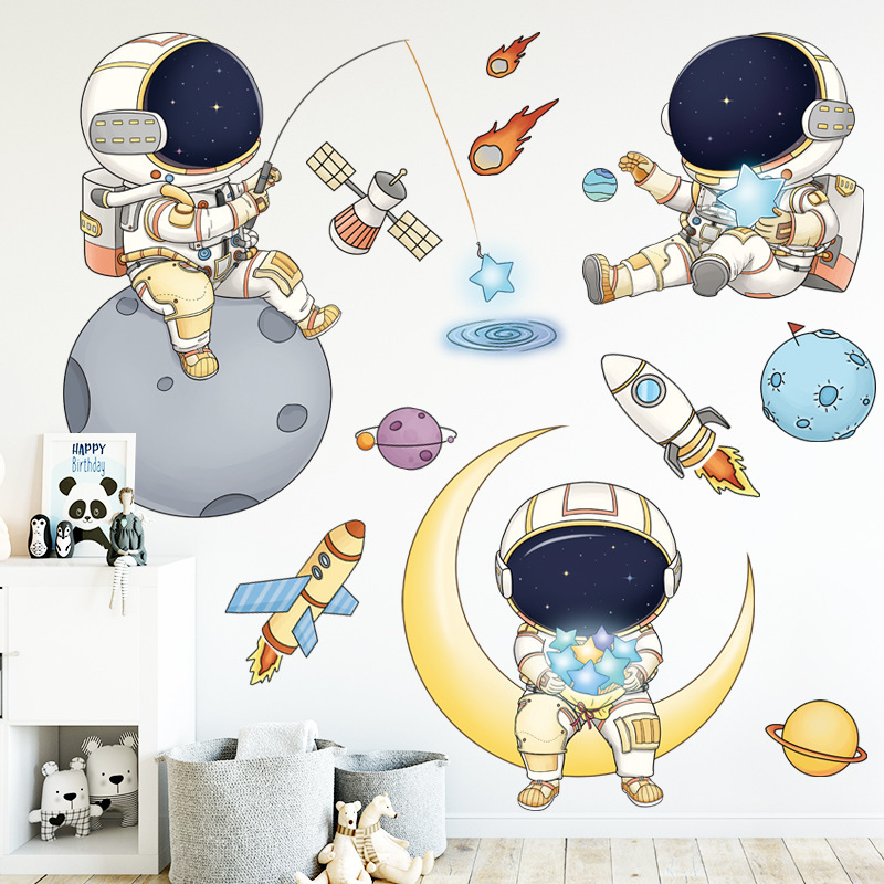Decal dán tường phi hành gia vũ trụ mẫu số 2 amyshop - decal trang trí phòng cho bé siêu dễ thương