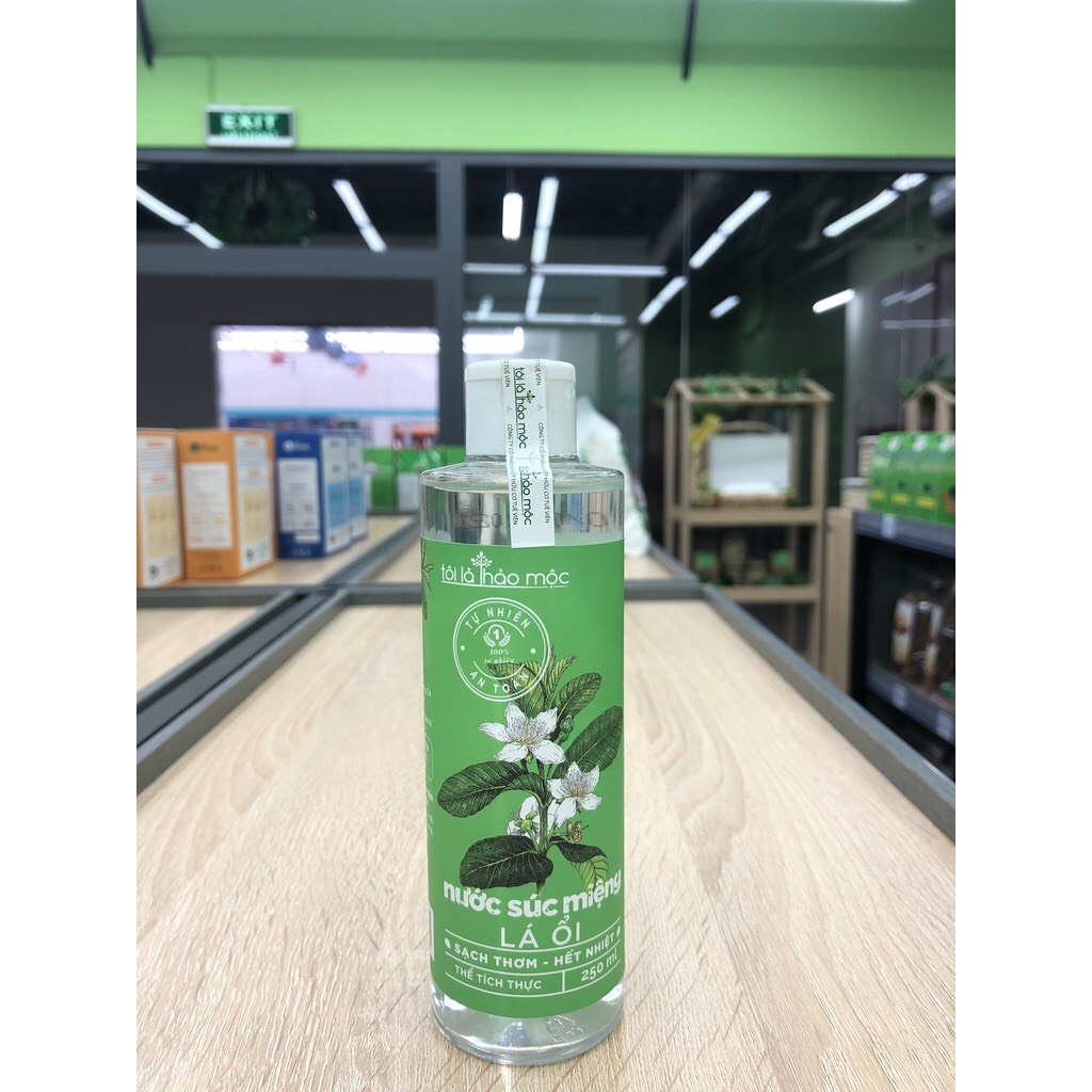 Nước súc miệng Lá Ổi 250ml  - (Tôi Là Thảo Mộc)