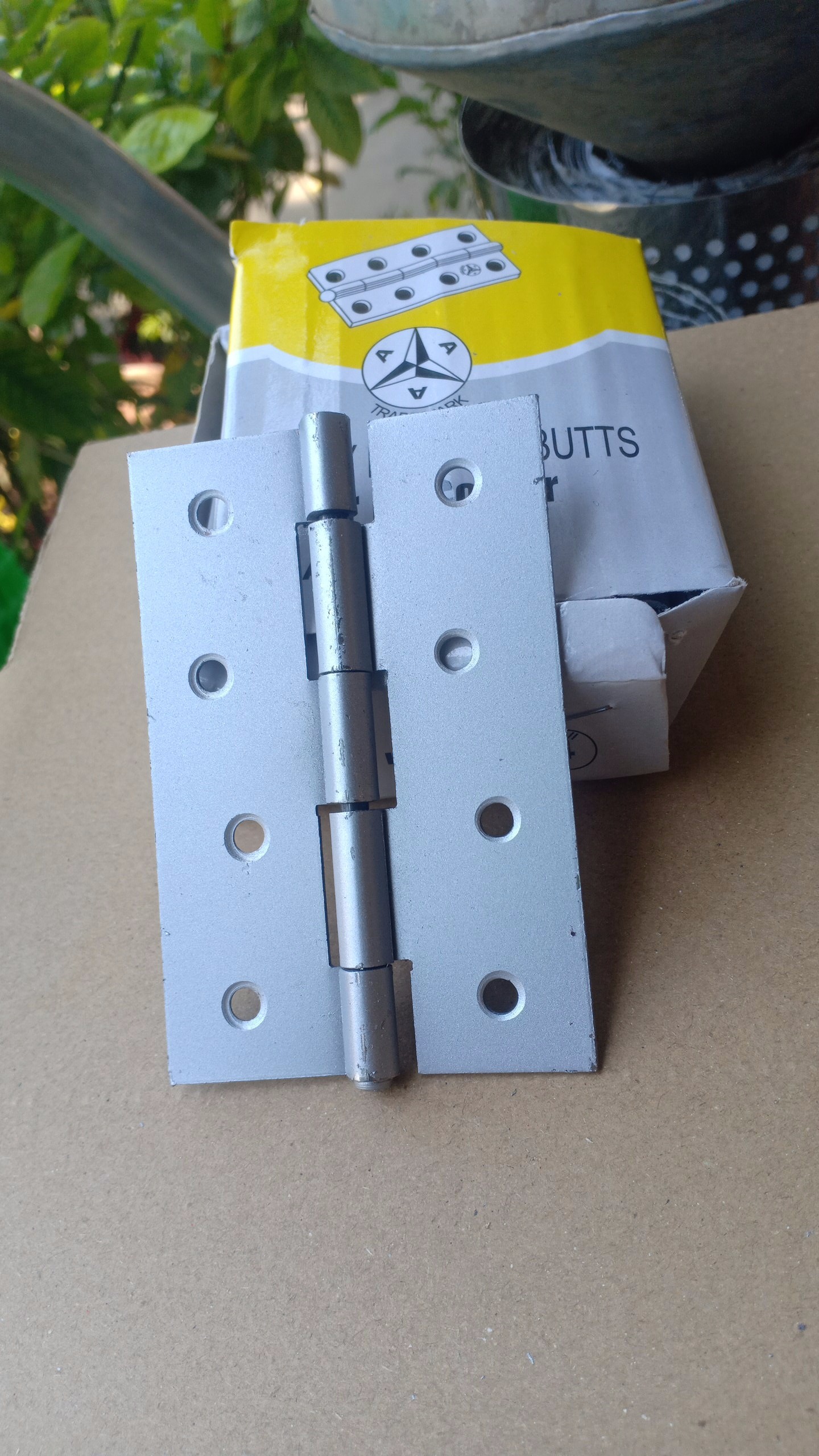 1 hộp 12 chiếc Bản lề lá sắt mạ kẽm 102mm ( số 4 )