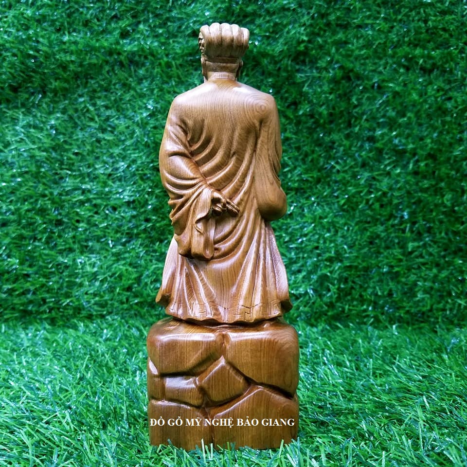 Tượng khổng minh gỗ bách xanh