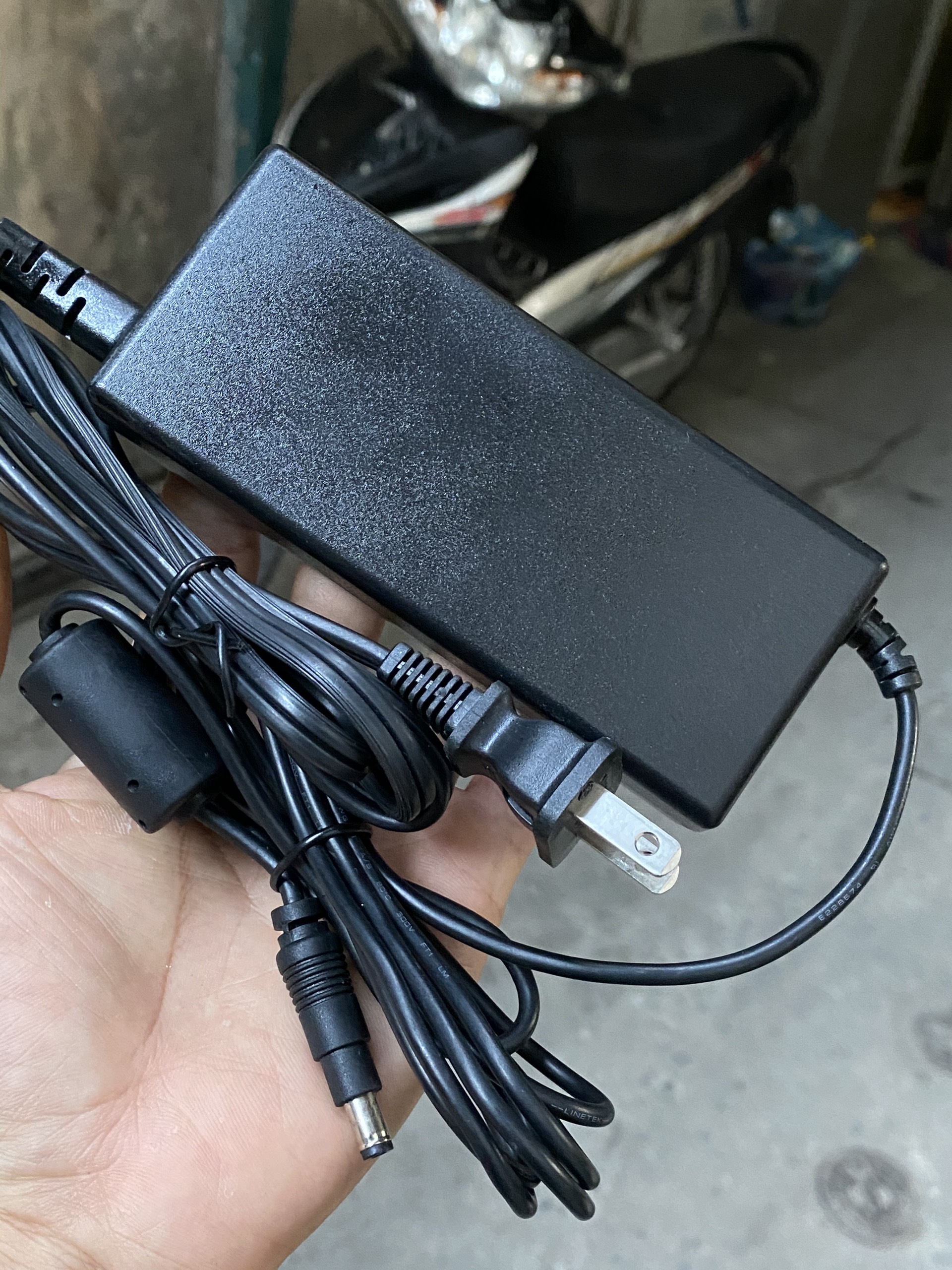Bộ nguồn Liteon 12v 5a hàng cao cấp