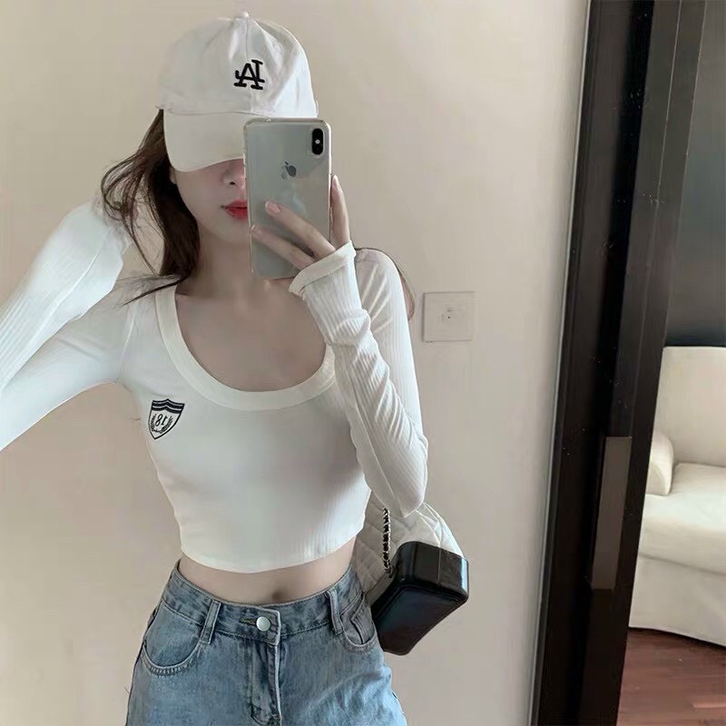 Áo croptop borip cổ tròn tay dài cực xinh TTSA0924
