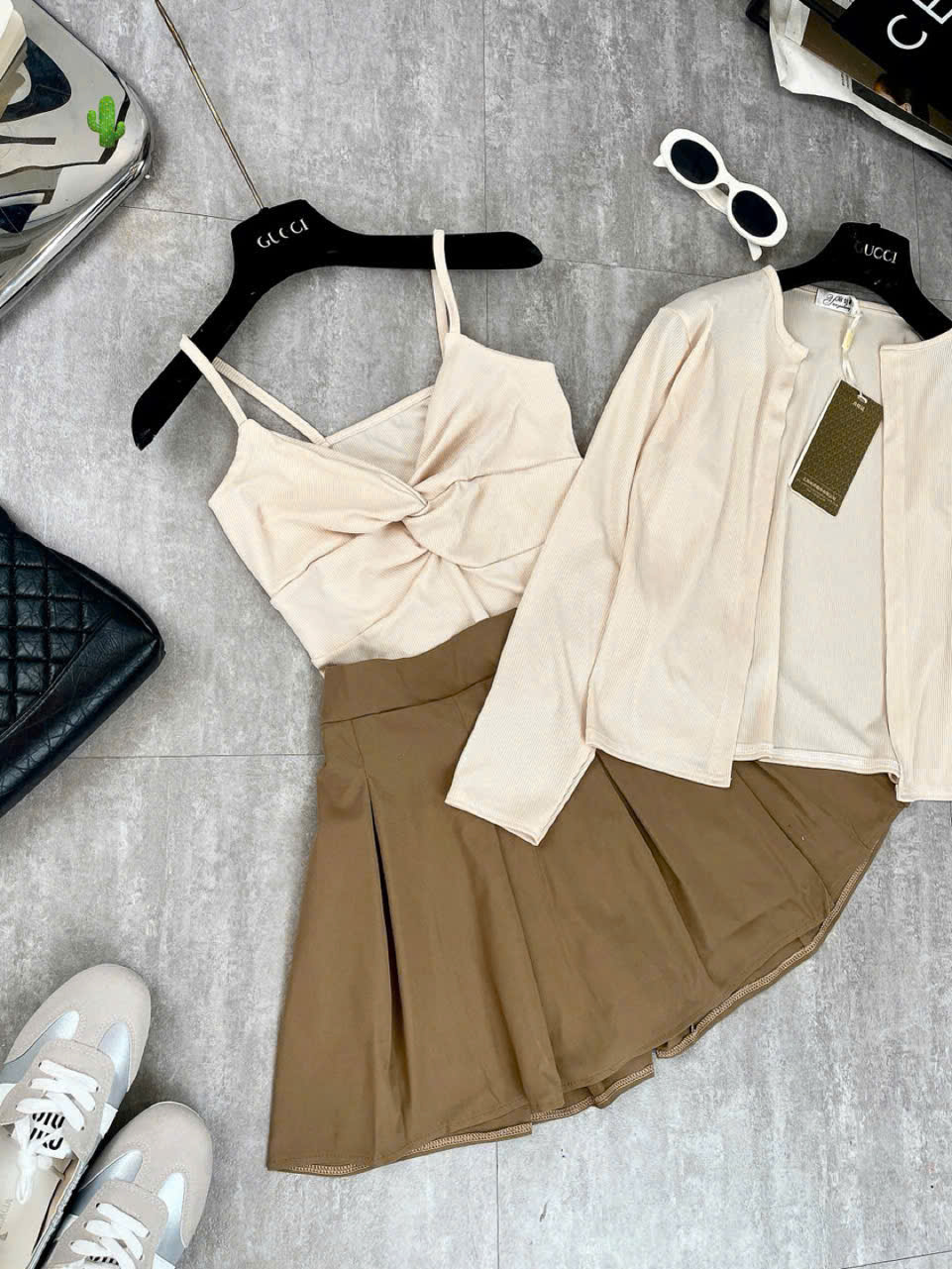 Sét bộ 3 món áo khoác chân váy áo 2s dễ thương-hàng bán shop sale tết.