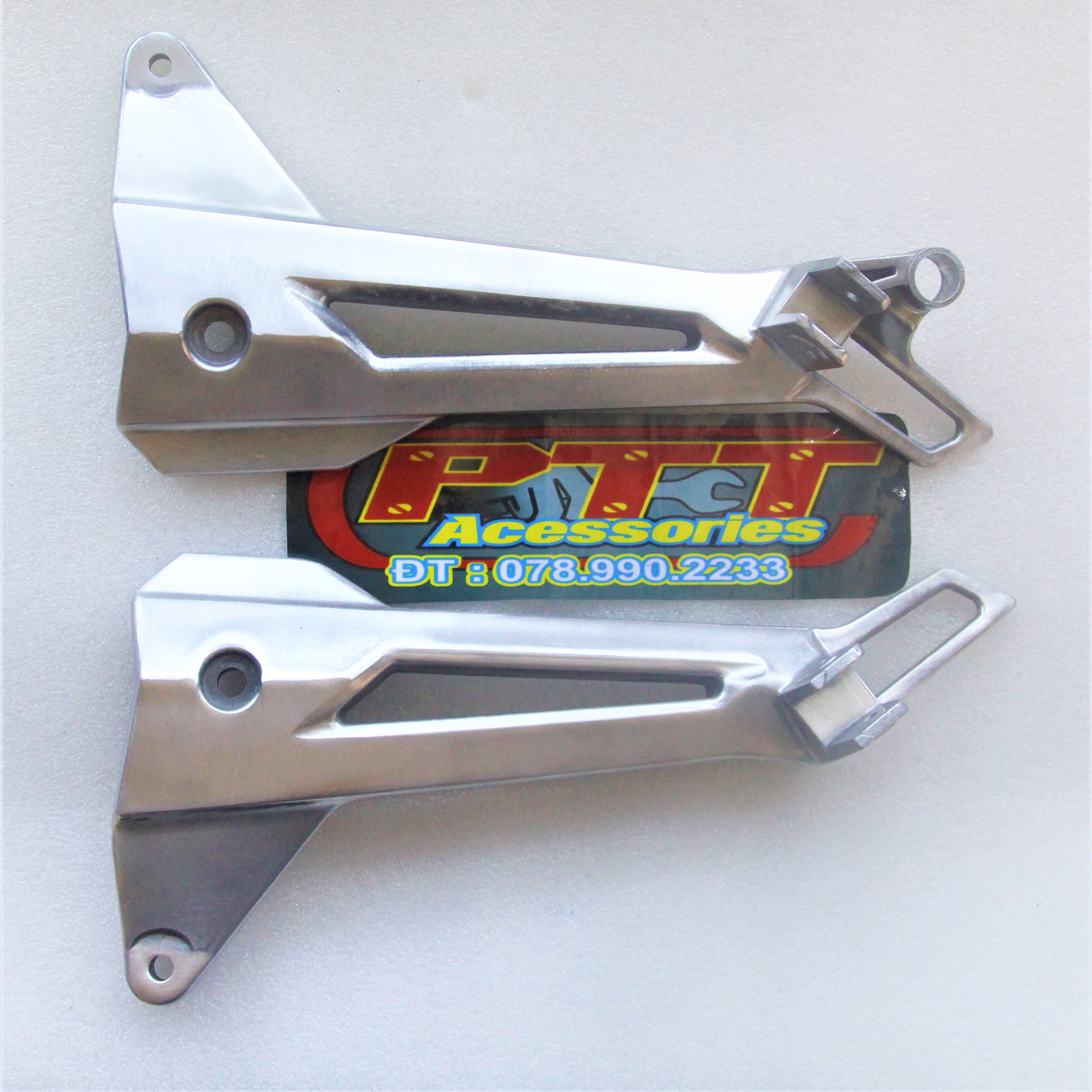 CẶP GÁC CHÂN NHÔM DREAM LÙN 125