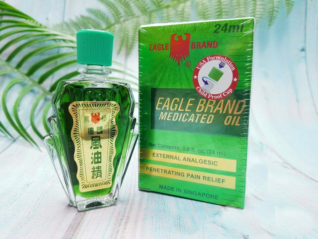 [HCM]Dầu Gió Xanh 2 Nắp Eagle Brand [Mỹ] 24ML