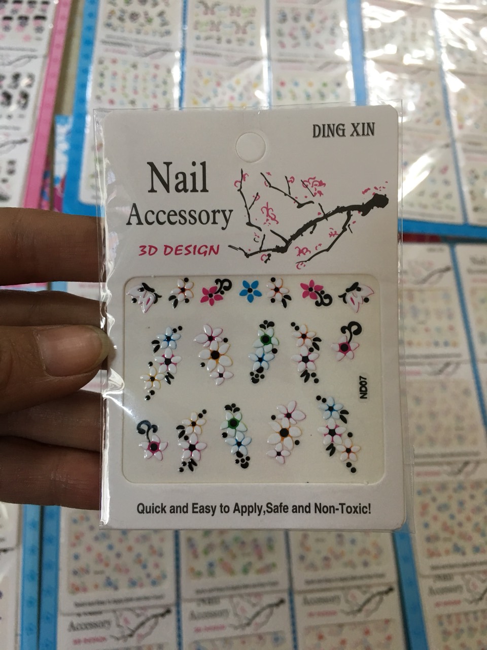 Combo 5 Sticker dán móng tay xinh xắn cho bé