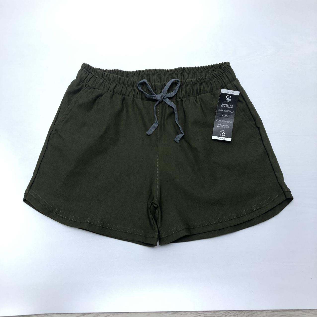Quần short nữ co dãn ( cam kết chất vải đẹp )