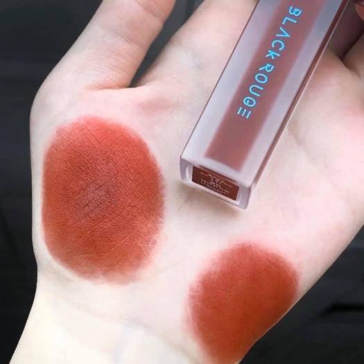 SON KEM BLACK ROUGE A 31  ĐỎ NÂU