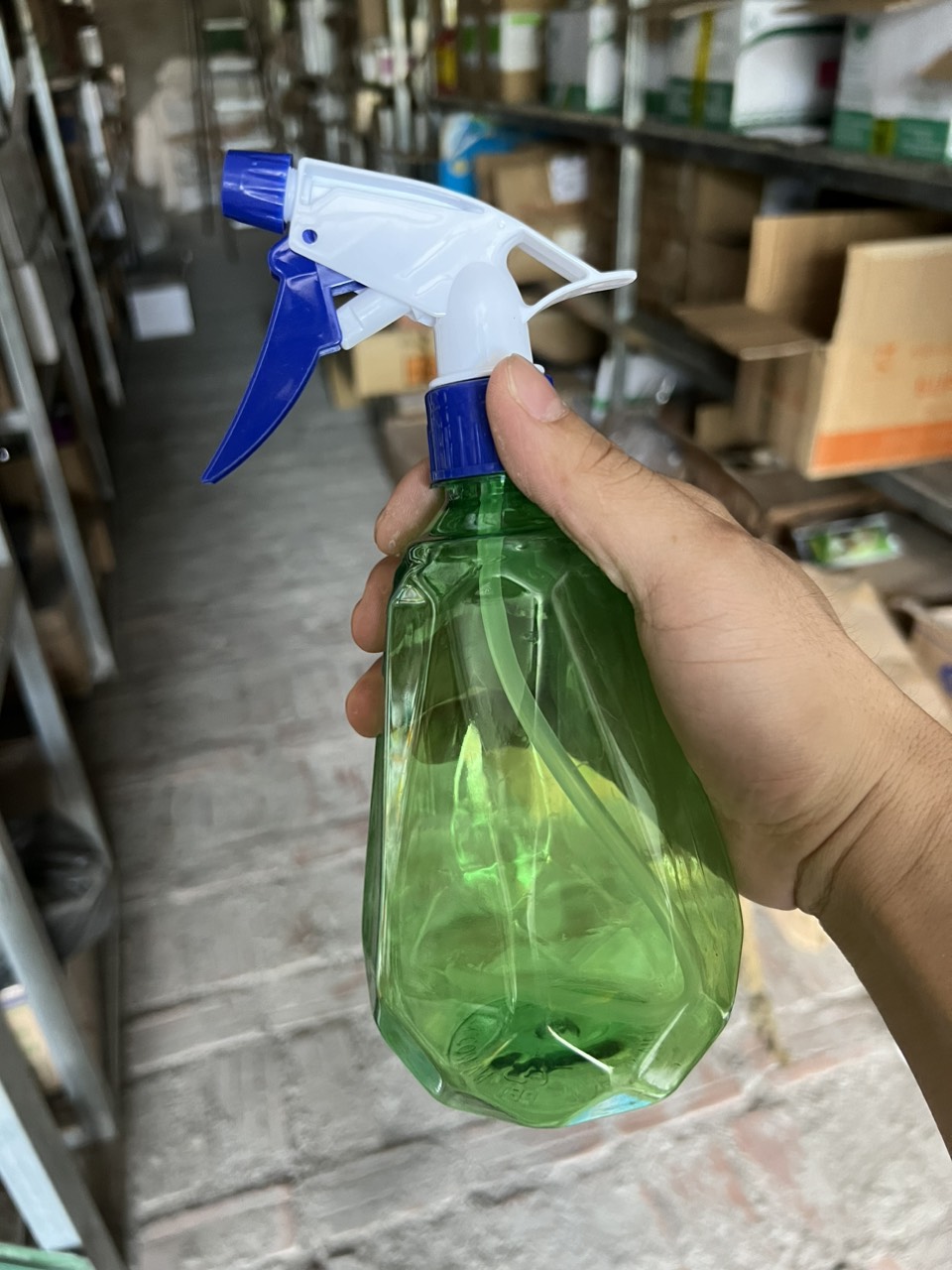 Bình xịt tưới cây Bình xịt đa năng ( 0,5lít - 0,8 lít)