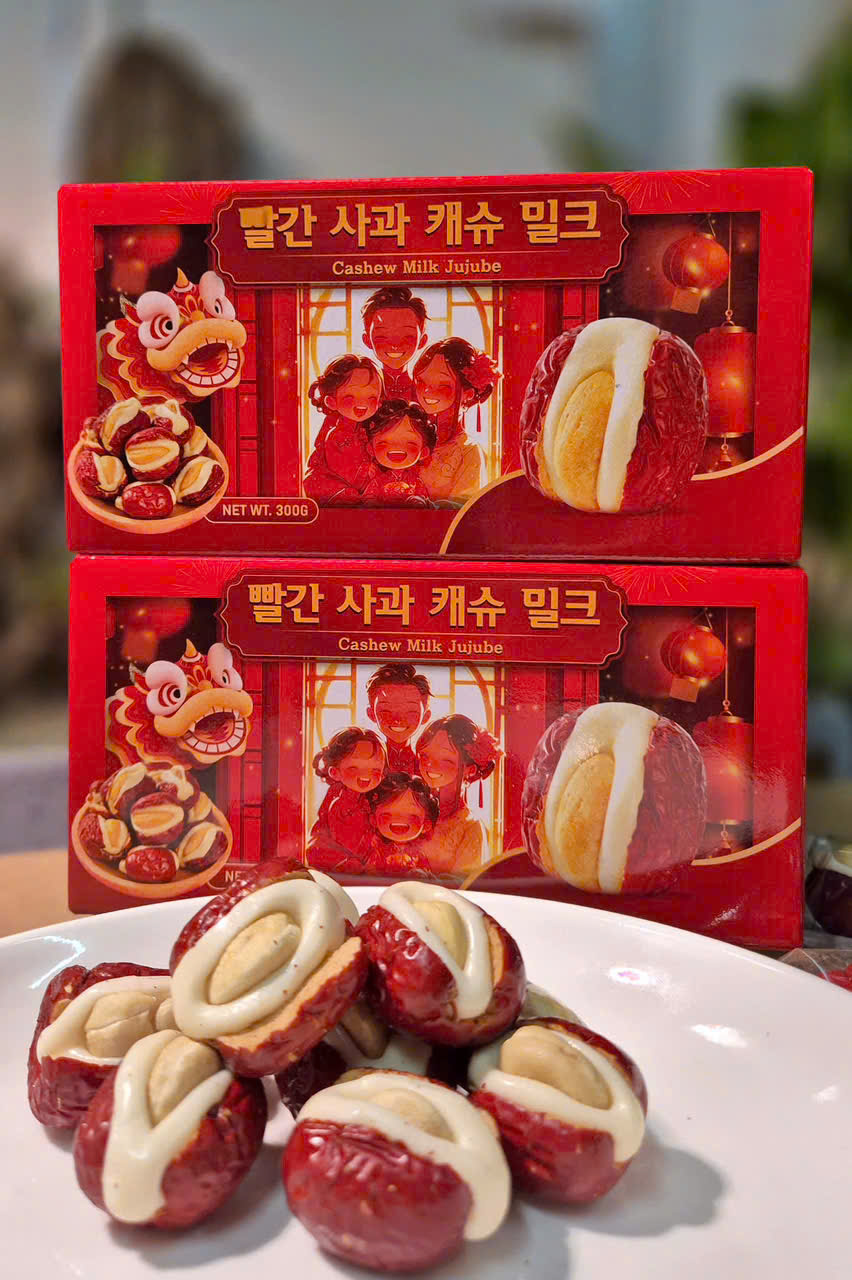 Xinjiang Red Apple Camel Milk Cashew Nut Box 300g