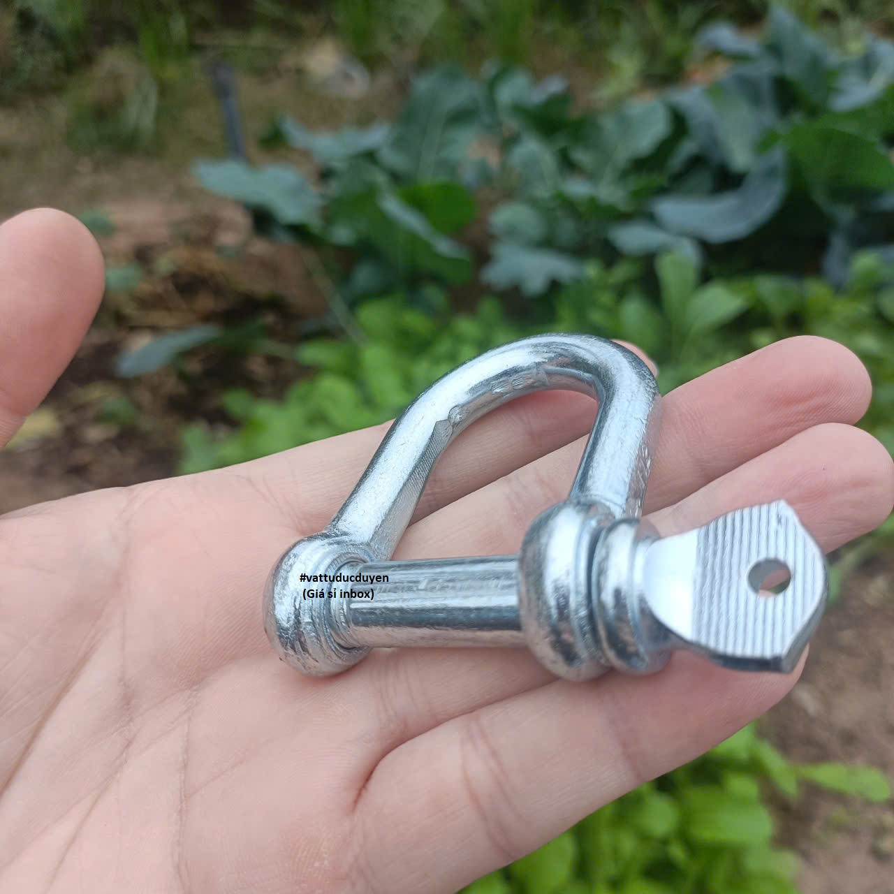 Ma ní chữ U thép mạ kẽm [ Ø 12mm ]