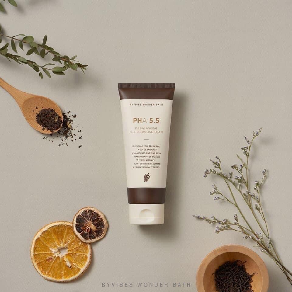 Sữa Rửa Mặt Byvibes Wonder Bath PHA 5.5 PH Balancing PHA Cleansing Foam tuýp 150ml